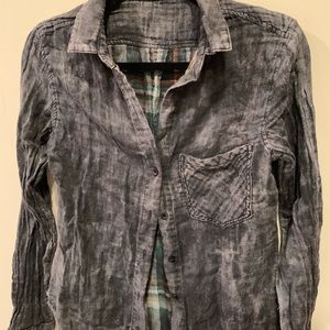 💙 Dark Grey Button-Up Shirt with Chest Pocket